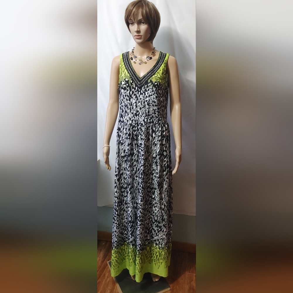 New Directions Sleeveless Maxi Dress   Size Lg